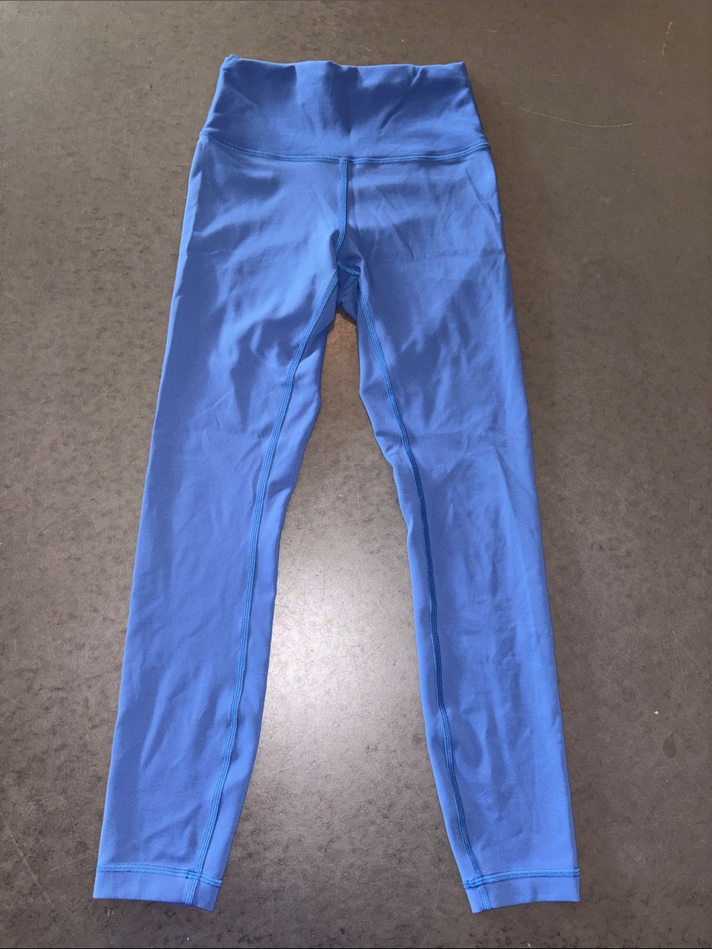 Woman’s lululemon Performance Leggings - Blue 25 length